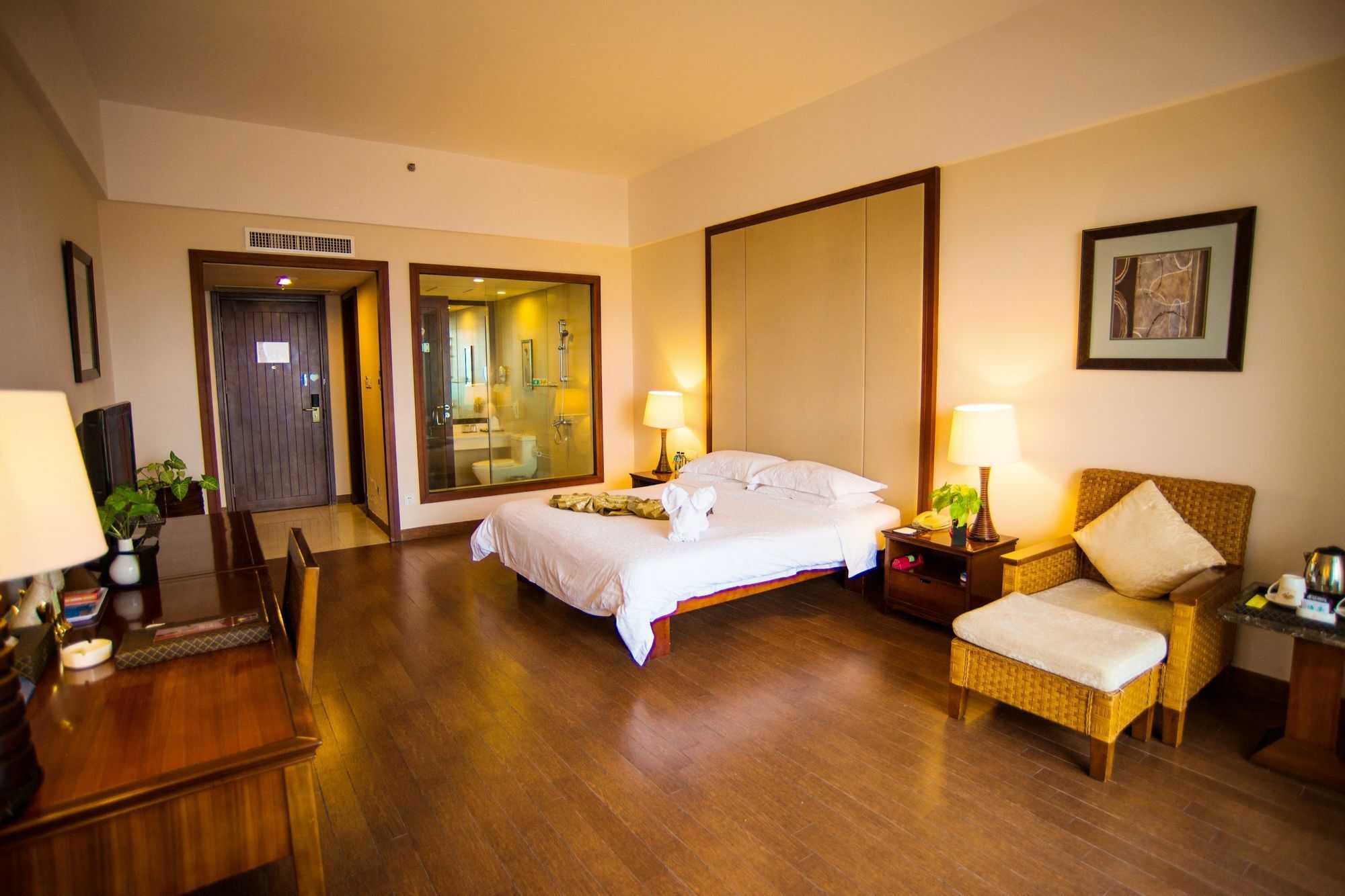 Sisuo Seaview Hotel Sanya Buitenkant foto